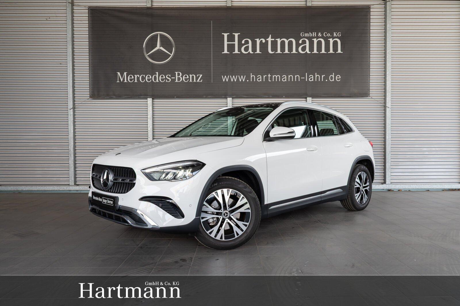 Mercedes-Benz GLA 180 Progressive Pano Distronic Klimaautomat