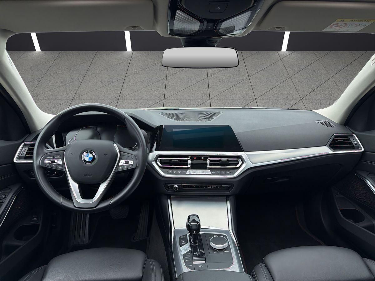 BMW 330 i Sport Line Pano LED Klimaa. PDC foto 13