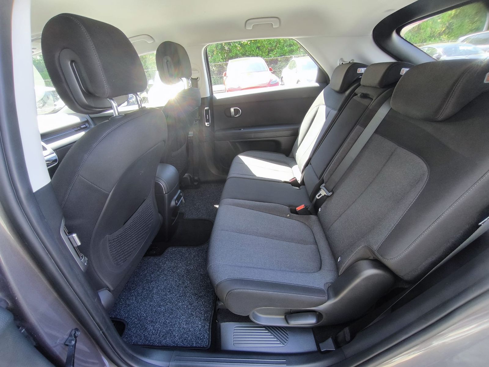 Fahrzeugabbildung Hyundai Ioniq 5 Elektro NAVI+LED+SHZ+KAMERA+ACC+AHK+19"