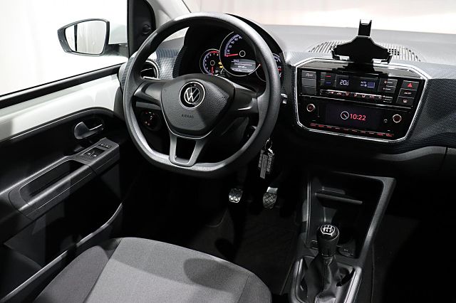 Up! MOVE 1.0 L 65 PS FREISP. ZV DAB WInterräder