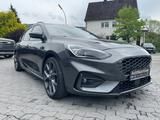 Ford Focus 2,3 EcoBoost ST Turnier +Vollausstattung! - Ford Gebrauchtwagen in Arnsberg