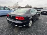 Volkswagen Passat Lim. Comfortline BlueMotion 1.6 TDI - Volkswagen Passat: TDI Bluemotion