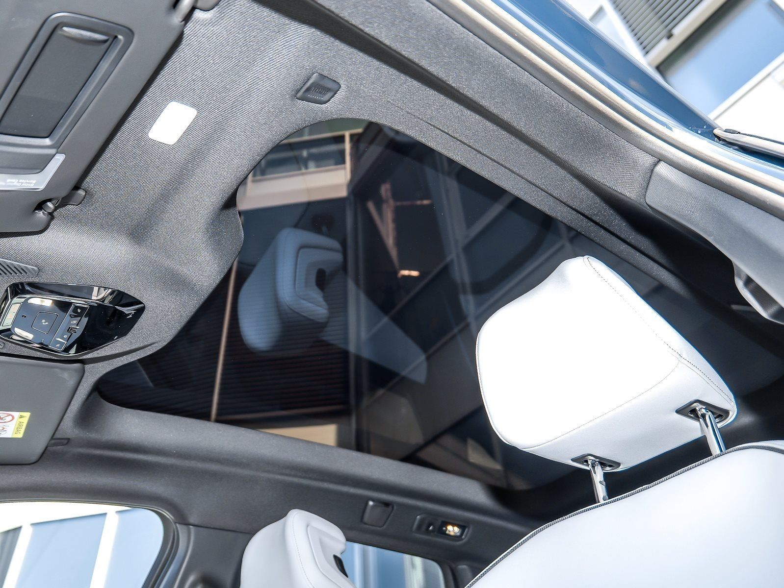 BMW iX3 - Bild 12