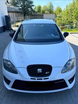 Seat SEAT LEON CUPRA R - Seat Leon aus 2011: R