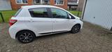 Toyota Yaris 1,5-l-VVT-i Hybrid CVT Team Deutschlan...