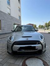 MINI Cooper S Classic Trim Steptronic Classic Trim - gebrauchte MINI MINI aus dem Jahr 2023