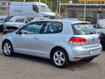 Volkswagen Golf - 8