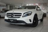 Mercedes-Benz GLA 180 STYLE 7G-DCT NAVI/BI-XENON/SHZ/KAMERA - Mercedes-Benz GLA 180 Gebrauchtwagen