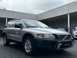 Volvo XC70 D5 AWD Momentum | Schalter | Leder - Volvo XC70: Momentum
