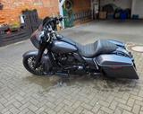 Harley-Davidson Street Glide  - HARLEY-DAVIDSON TOURER GLIDE