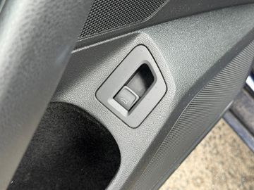 Volkswagen Passat Variant - 11