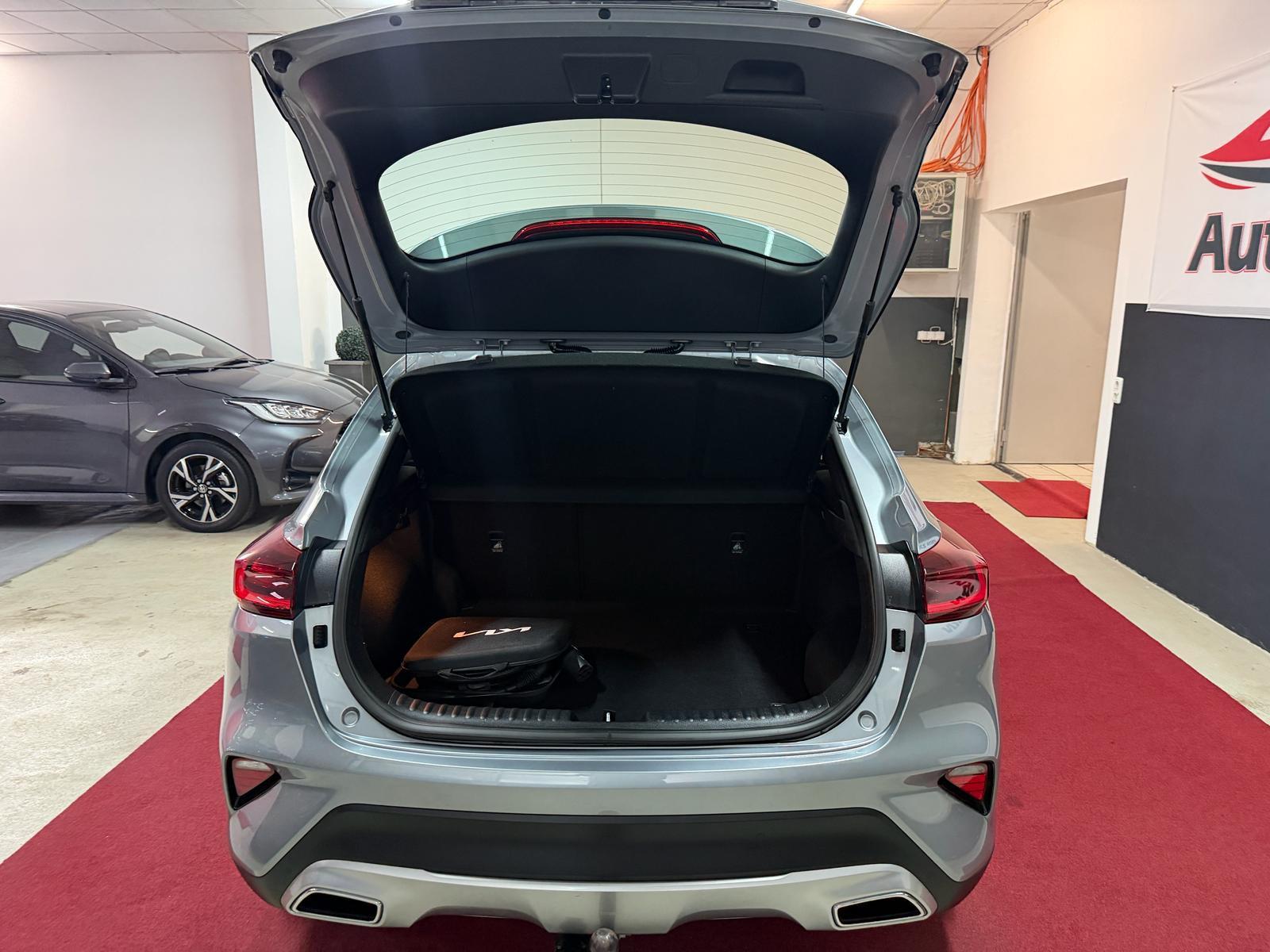 Kia XCeed Vision Plug-in Hybrid