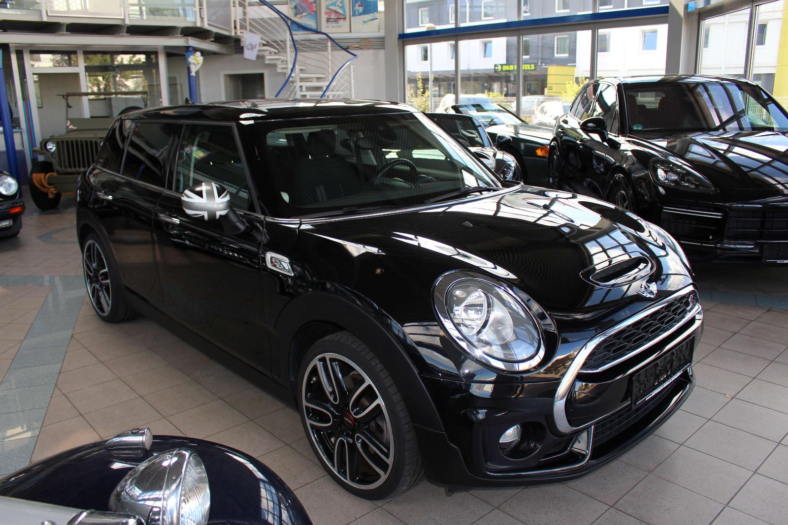 MINI Cooper S Clubman JCW Aero-Kit , 19 Zoll