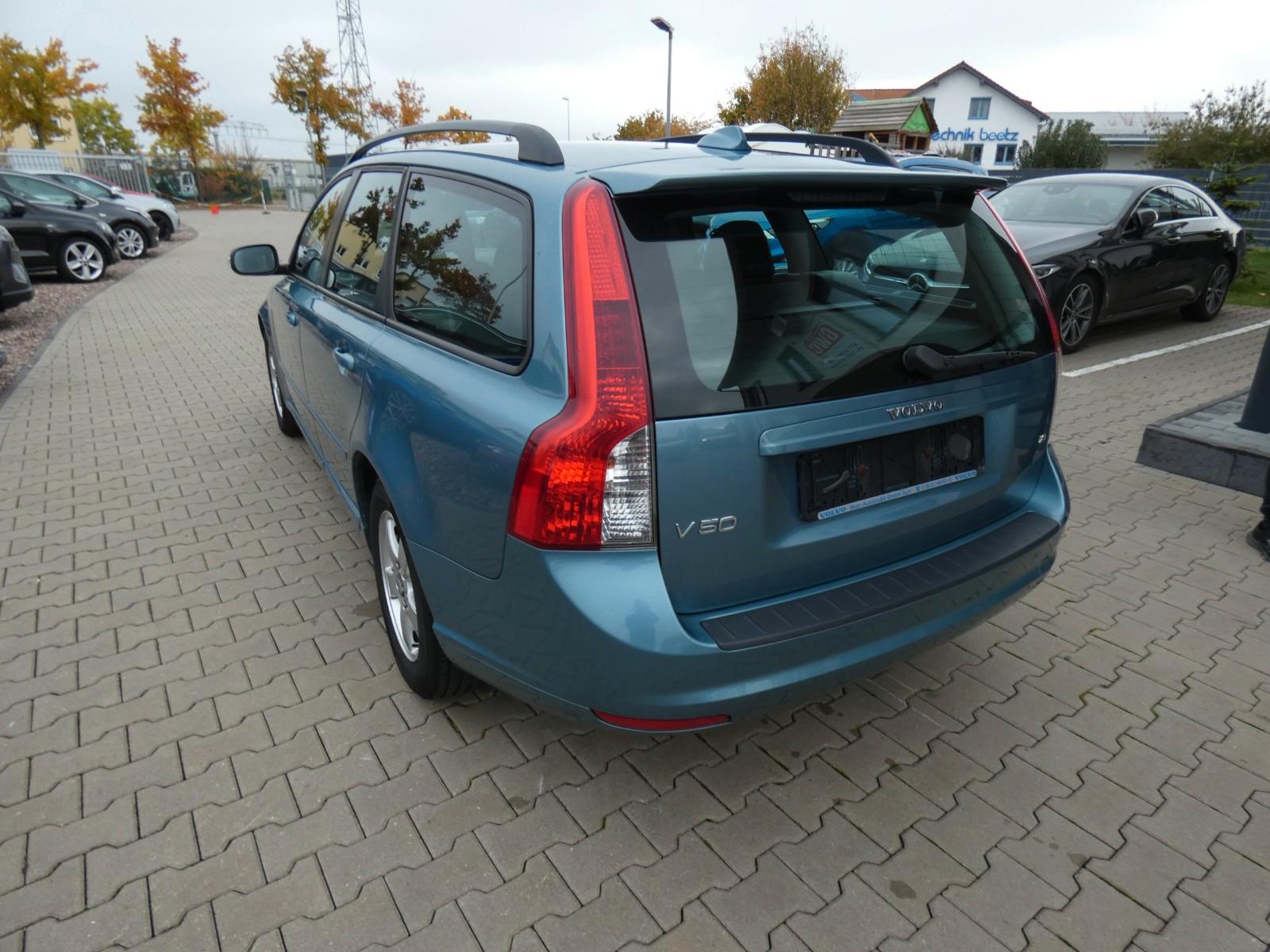 Volvo V50 2007 — двигун 1.798 cm³, 125 HP (92kW)