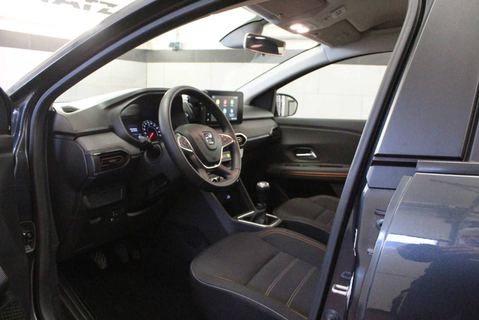 Fahrzeugabbildung Dacia Sandero TCe 90 Stepway Comfort *PDC / Kamera