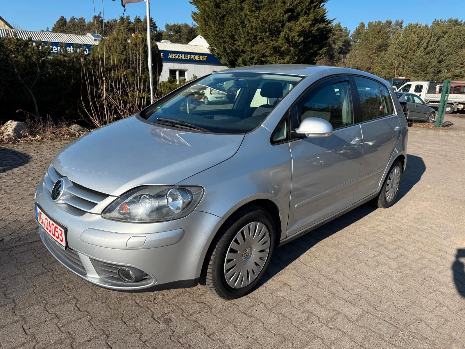 Volkswagen Golf Plus 1.6 16V AUTOMATIK Neu tuv