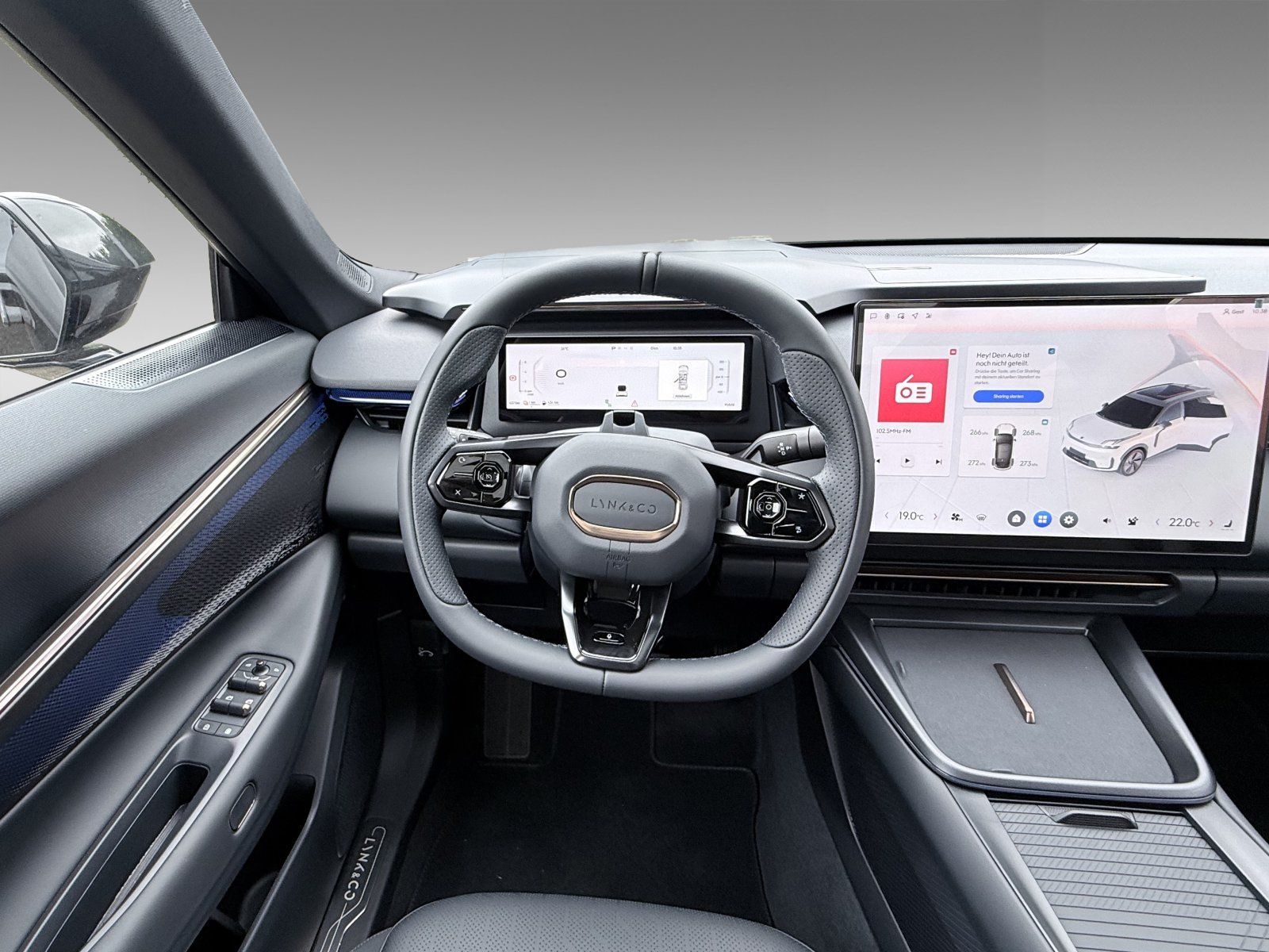 Lynk & Co 08