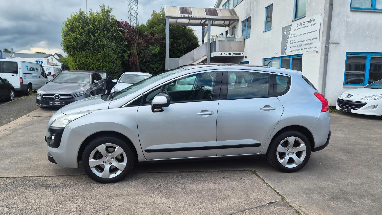 Peugeot 3008 Premium Automatik -PANORAMA-PDC-TEMPOMAT-