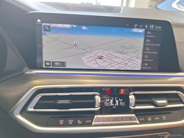 BMW X5 - 11