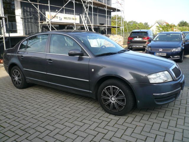 Skoda Superb Elegance Navi