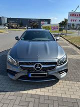 Mercedes-Benz E 300 Autom. -AMG-Line Burmester 360°Kamera SHZ - Mercedes-Benz E 300: Coupe