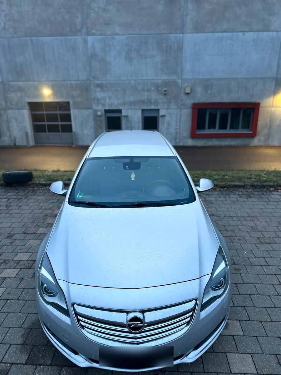 Opel Insignia 2014 — rear view