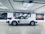 Porsche 930 Turbo Slantnose (Flatnose) Werksflachbau - Porsche 930 aus 1987