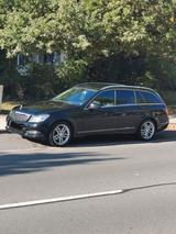 Mercedes-Benz C 220 CDI 4MATIC T AVANTGARDE Autom. AVANTGARDE - Mercedes-Benz: Firmenfahrzeug