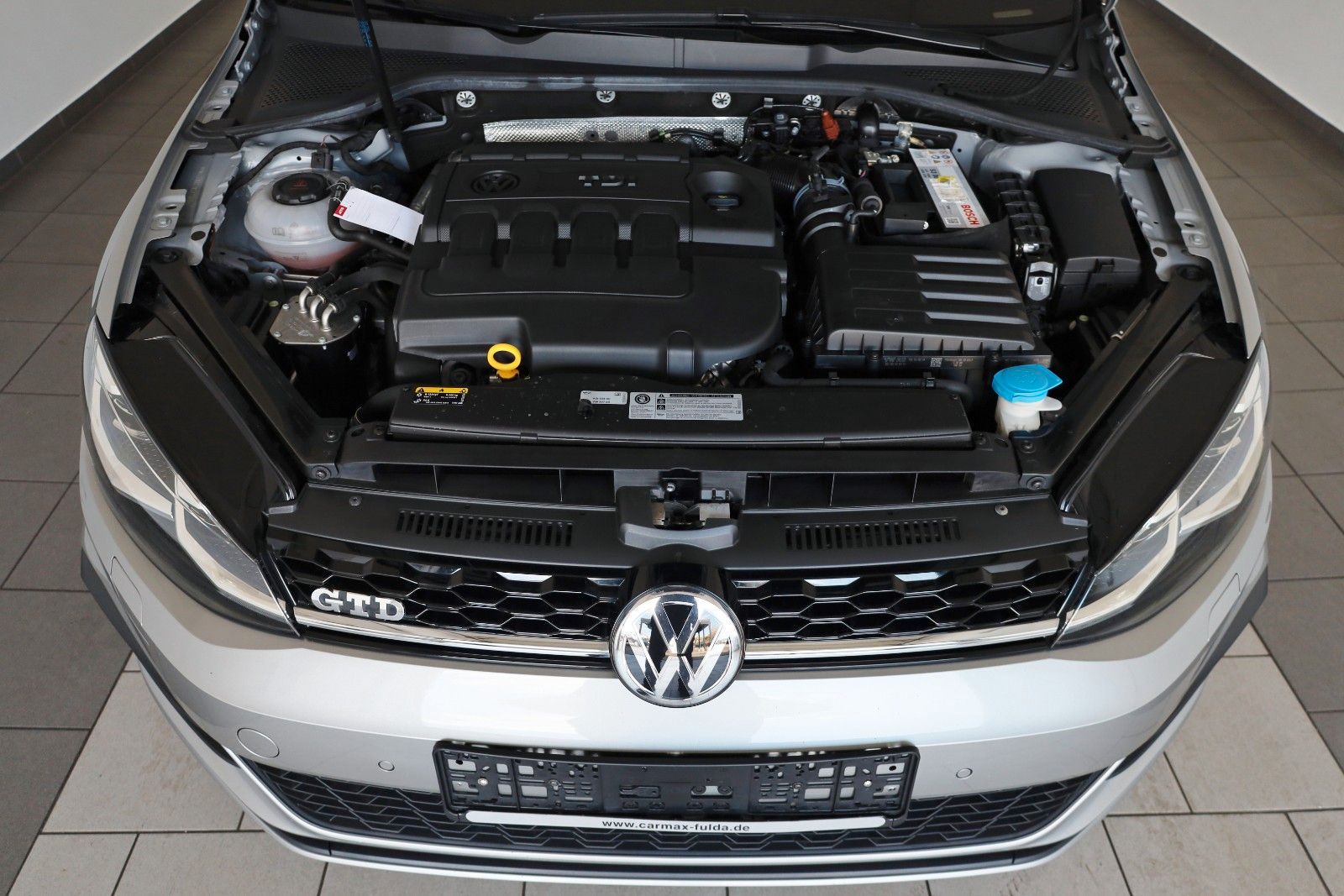 Fahrzeugabbildung Volkswagen Golf VII Lim. GTD Navi,LED,Kamera,SH,PDC,SR+WR