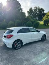 Mercedes-Benz A 45 AMG 4MATIC AMG - Mercedes-Benz A 45 AMG von privat
