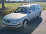 Volkswagen VW Passat Variant 1.6 - Volkswagen Passat Variant aus 1999