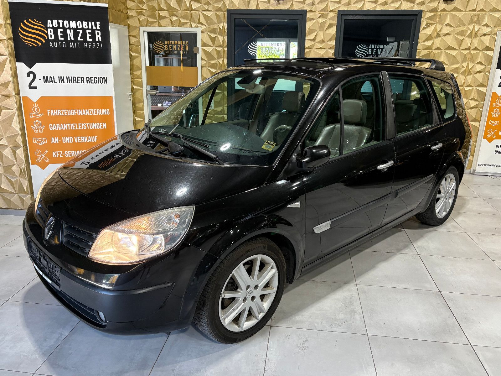Fahrzeugabbildung Renault Scenic II Grand Privilege/7-SITZ/PANO/NAVI/SHZ/
