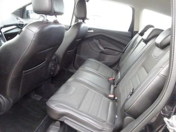 Ford Kuga - 8