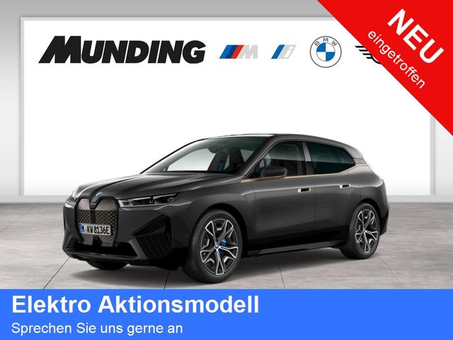 BMW iX xDrive40 A M-Sport AHK|HUD|Navi|PanoDach|MFL|