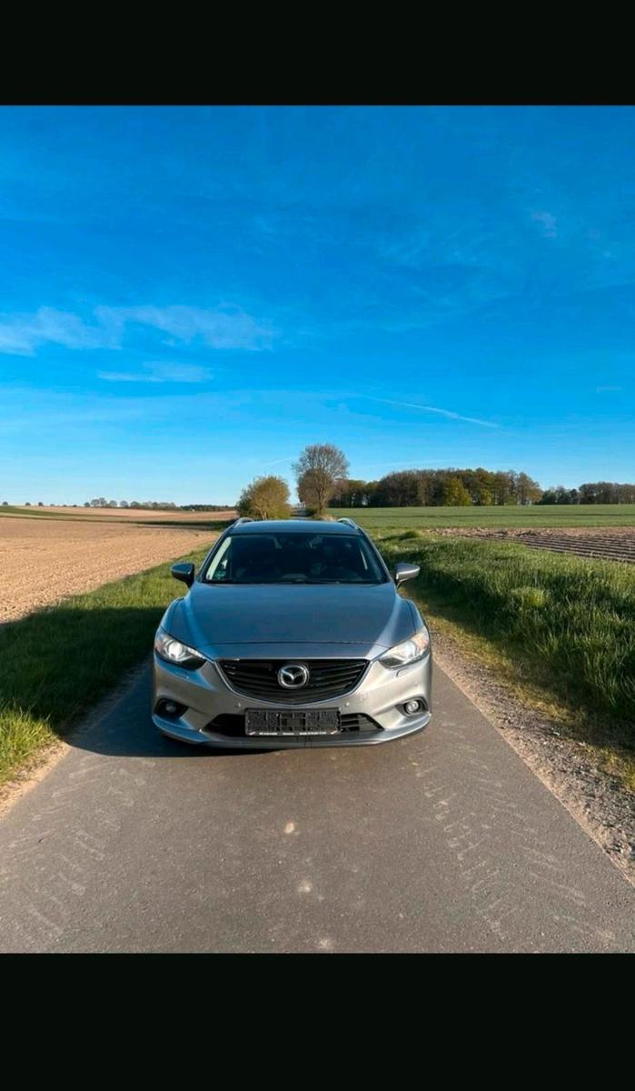 Mazda 2 2014 — rear view