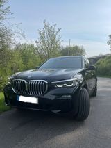 BMW X5 xDrive30d - M Paket, Headup,Panorama,Keyless - BMW X5 in Köln