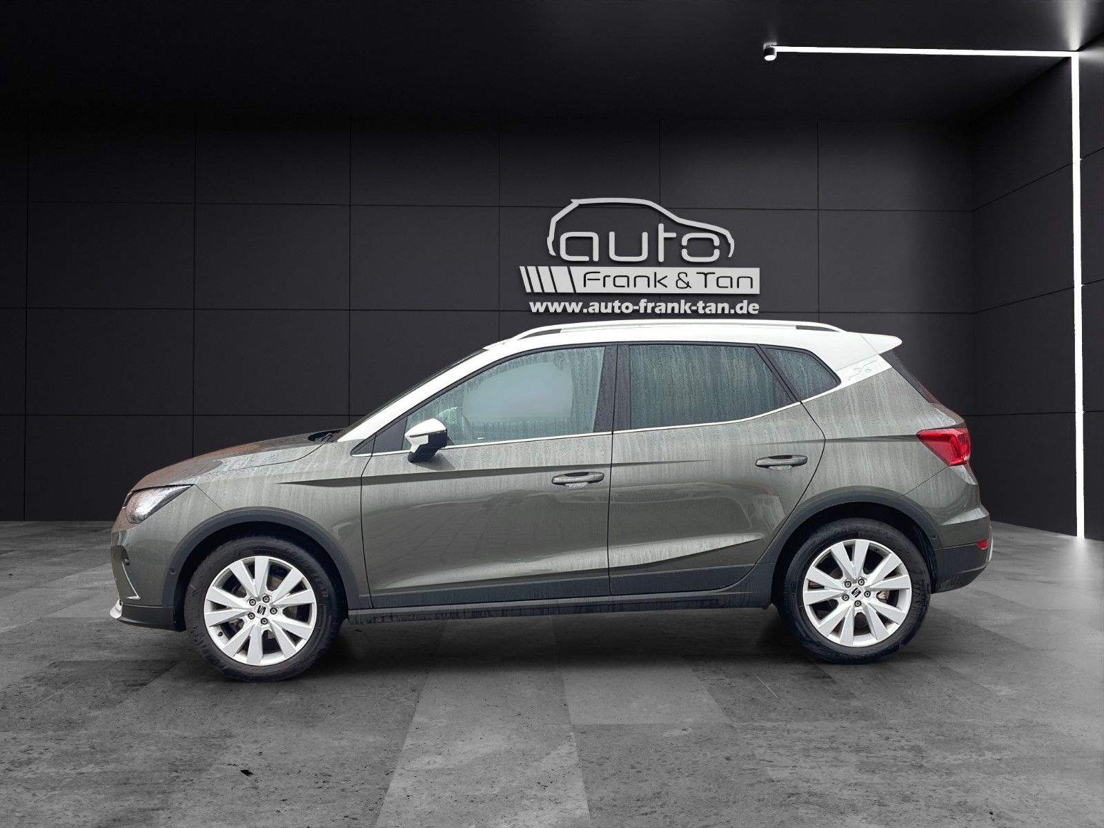 Fahrzeugabbildung SEAT Arona Xperience*CarPlay*Kamera*Ambiente*Sport*