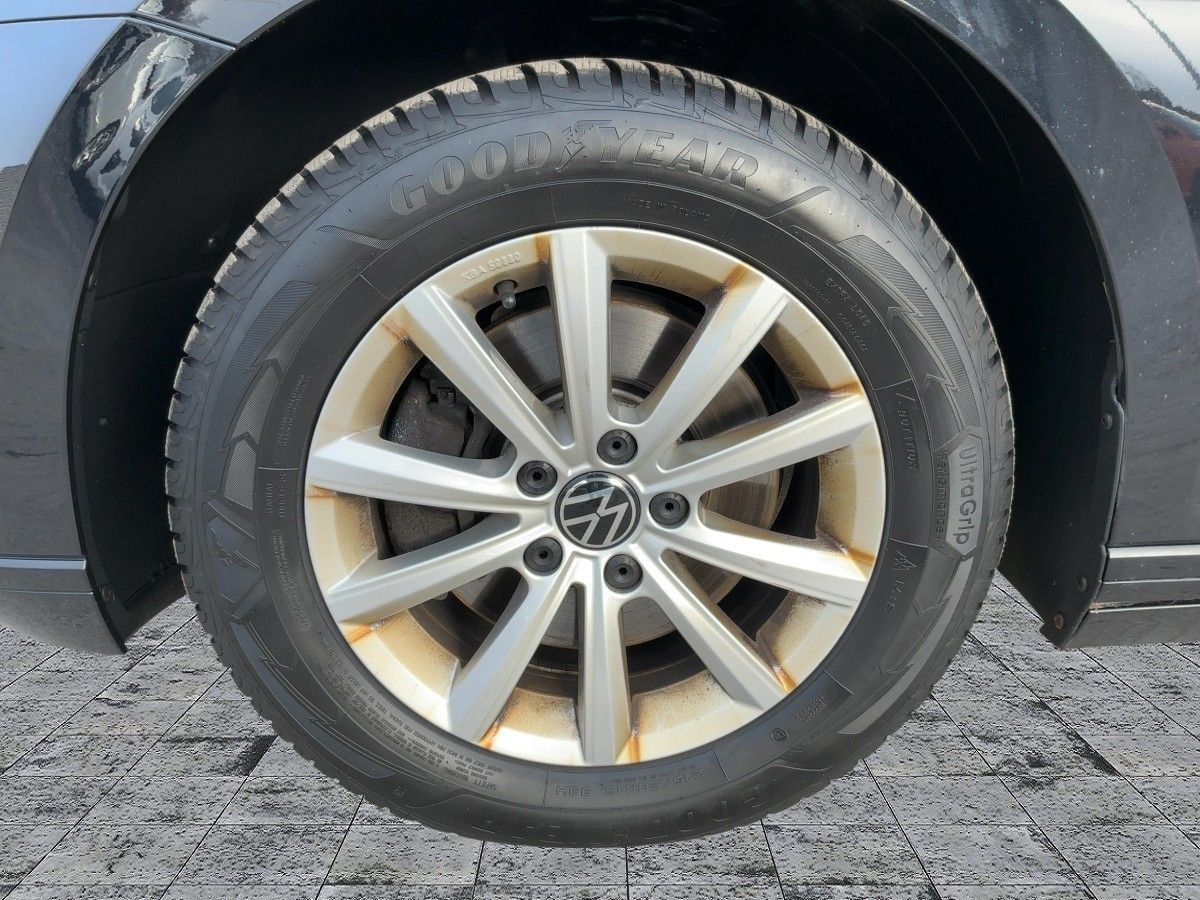 Volkswagen Passat Variant - Bild 8