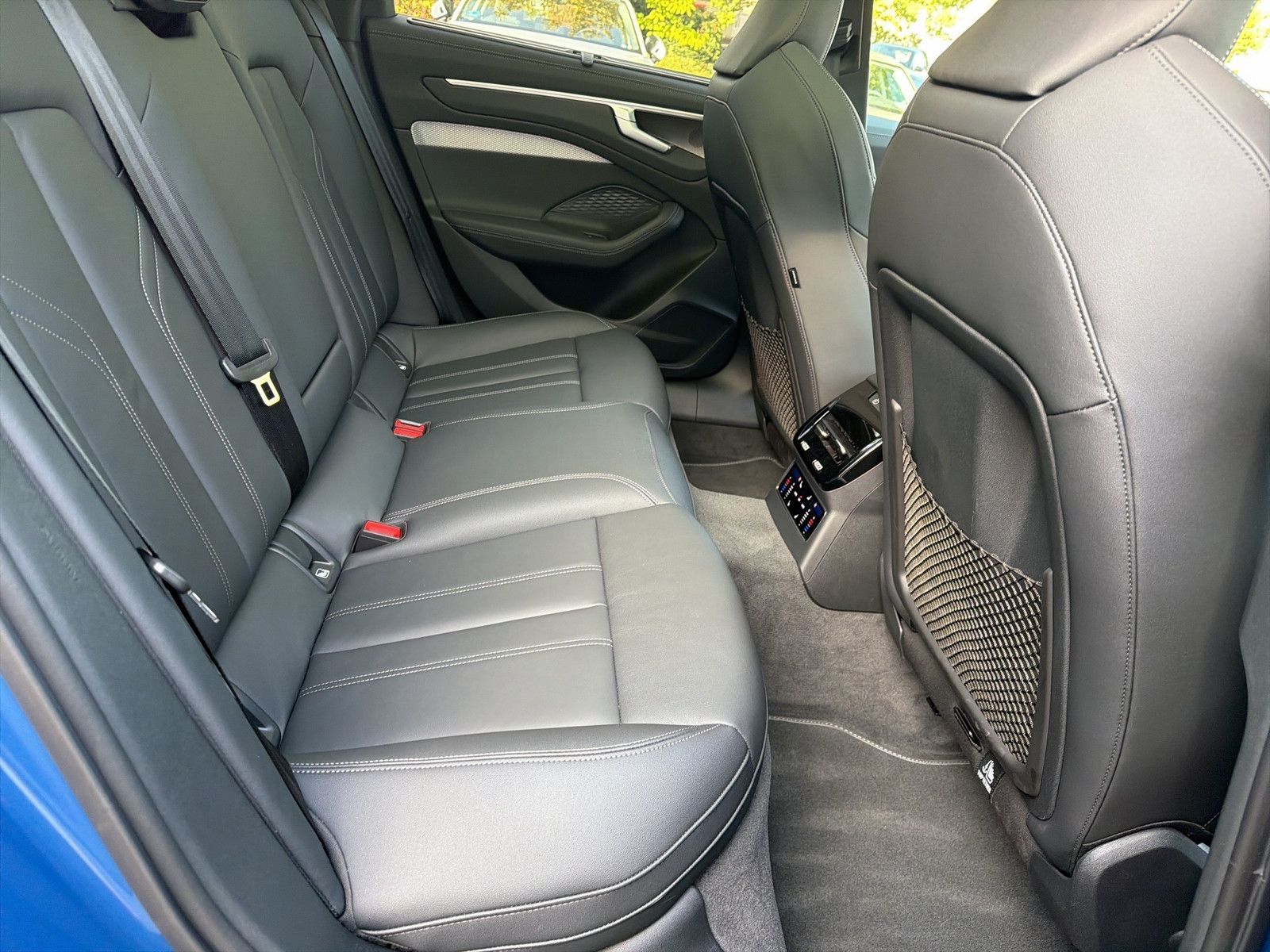 Audi A6 - Bild 22