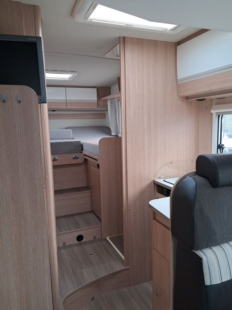 Fahrzeugabbildung Sunlight T 68 Luftfederung,AHK,Markise,SAT+TV