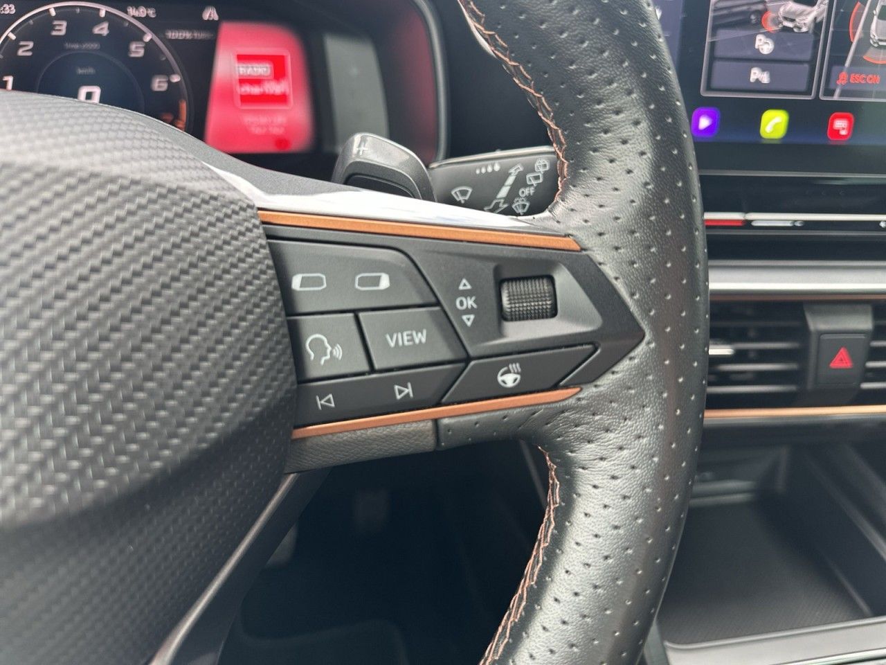 Fahrzeugabbildung CUPRA CUPRA Formentor 1.5 TSI 150 PS DSG - mit KI generiert/bearbeitet