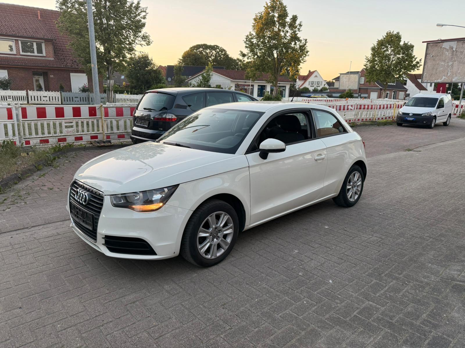 Audi A1 1.2 TFSI Attraction*SHZ*Klima*Scheckheft*