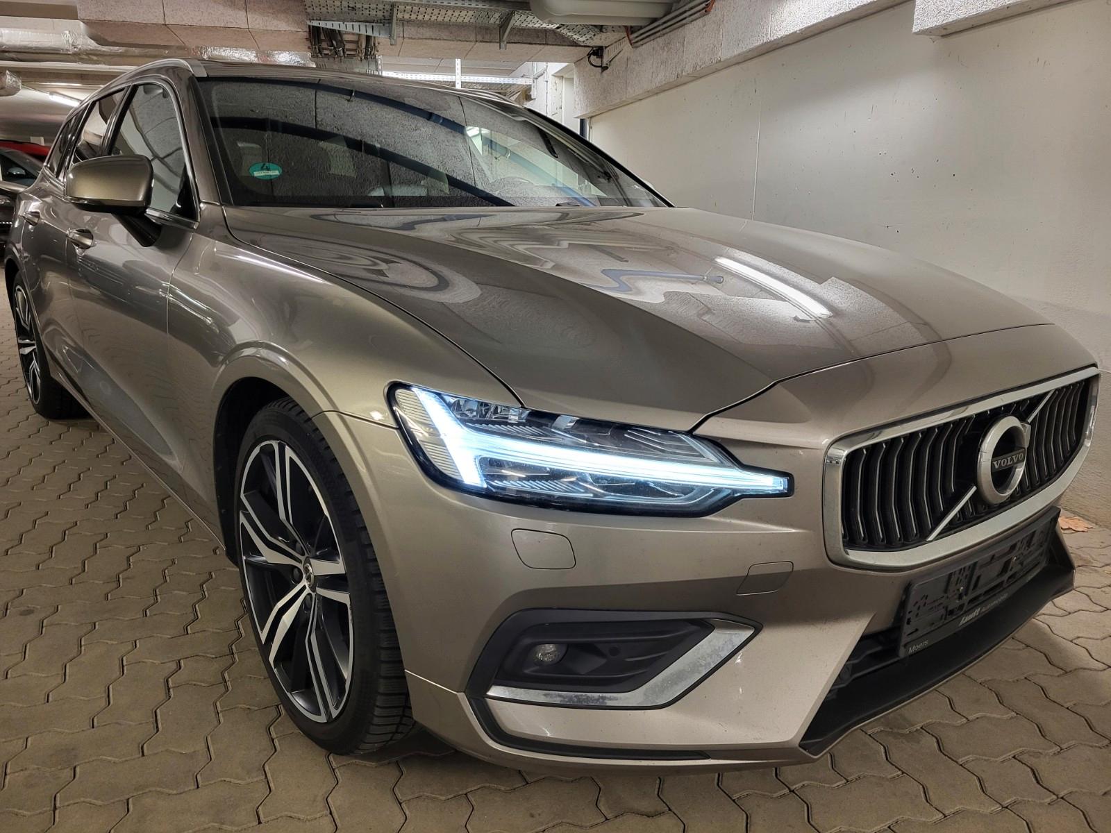 Volvo V60 2.0 TURBO  AWD /310PS/ INSCRIPTION/PANORAMA
