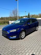 Ford Focus*SERVICES NEU*TÜV NEU*GUTE AUSSTATTUNG - Ford Focus: Ausstattung