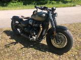 Triumph Bonneville Bobber Matt Black Umbau MASS  - Offers matching your search criteria