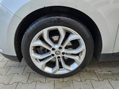 Fahrzeugabbildung Grand Scenic IV Exper.1.5 dCi Autom+Kamera+Navi