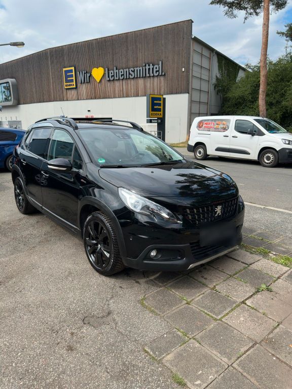 Image of Peugeot e-2008