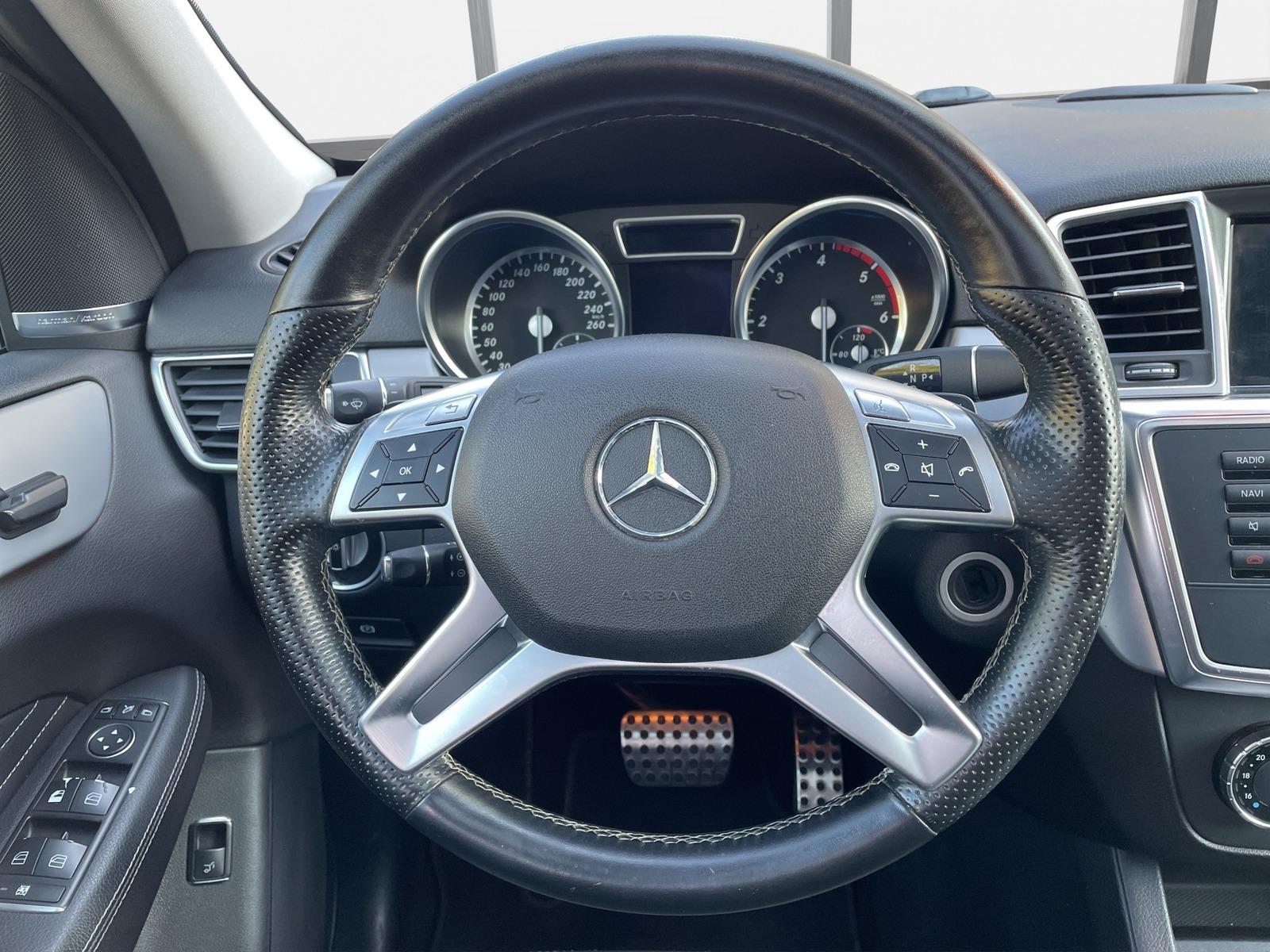 Mercedes-Benz ML 350 D 4Matic AMG 20 Zoll AHK SD Harman Kardon