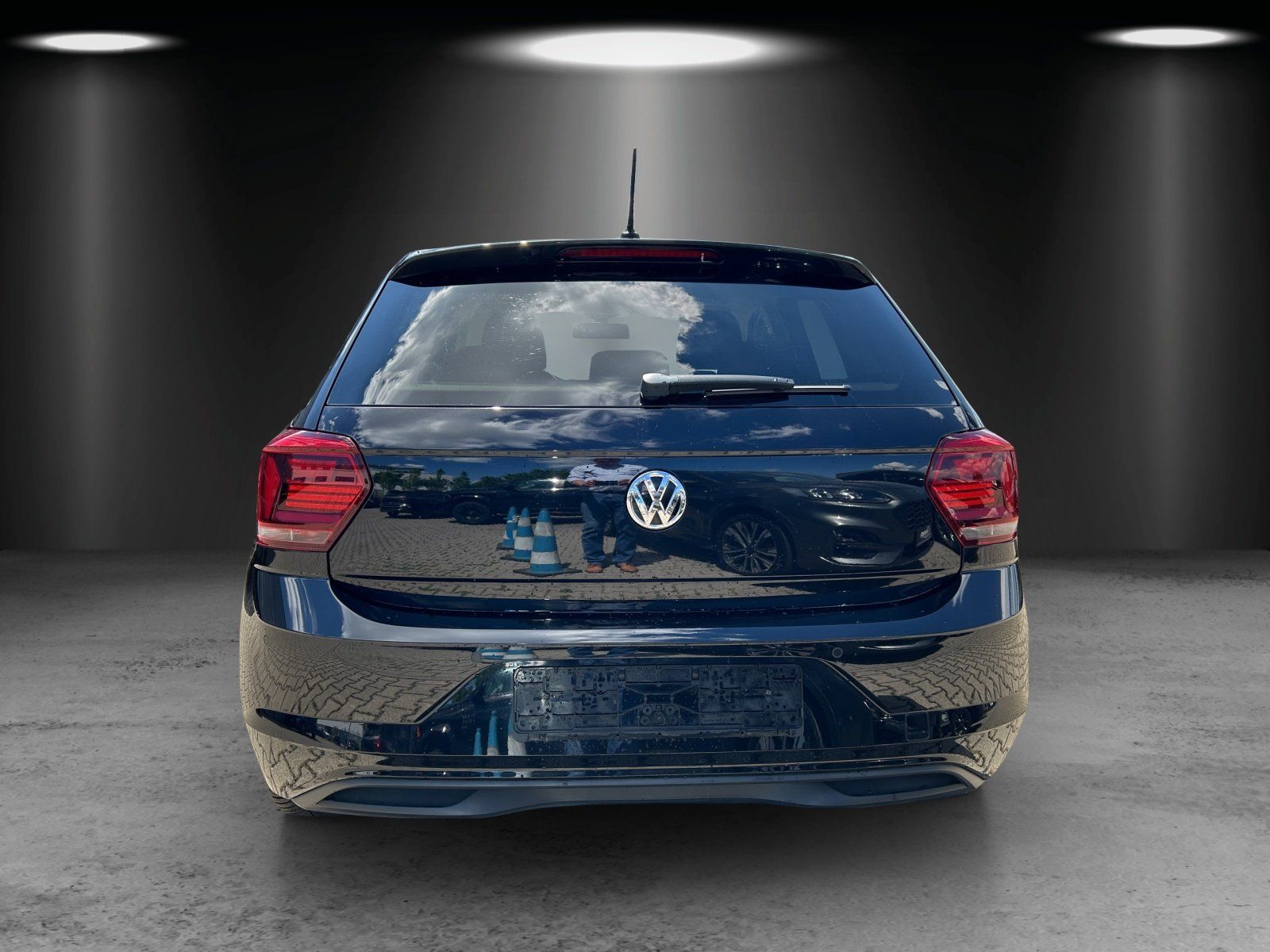 Fahrzeugabbildung Volkswagen Polo 1.0 Comfortline