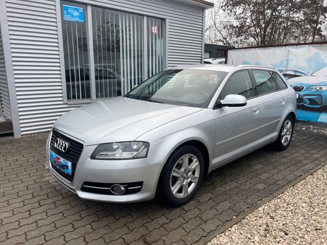 Audi A3 Sportback 1.6 TDI Attraction